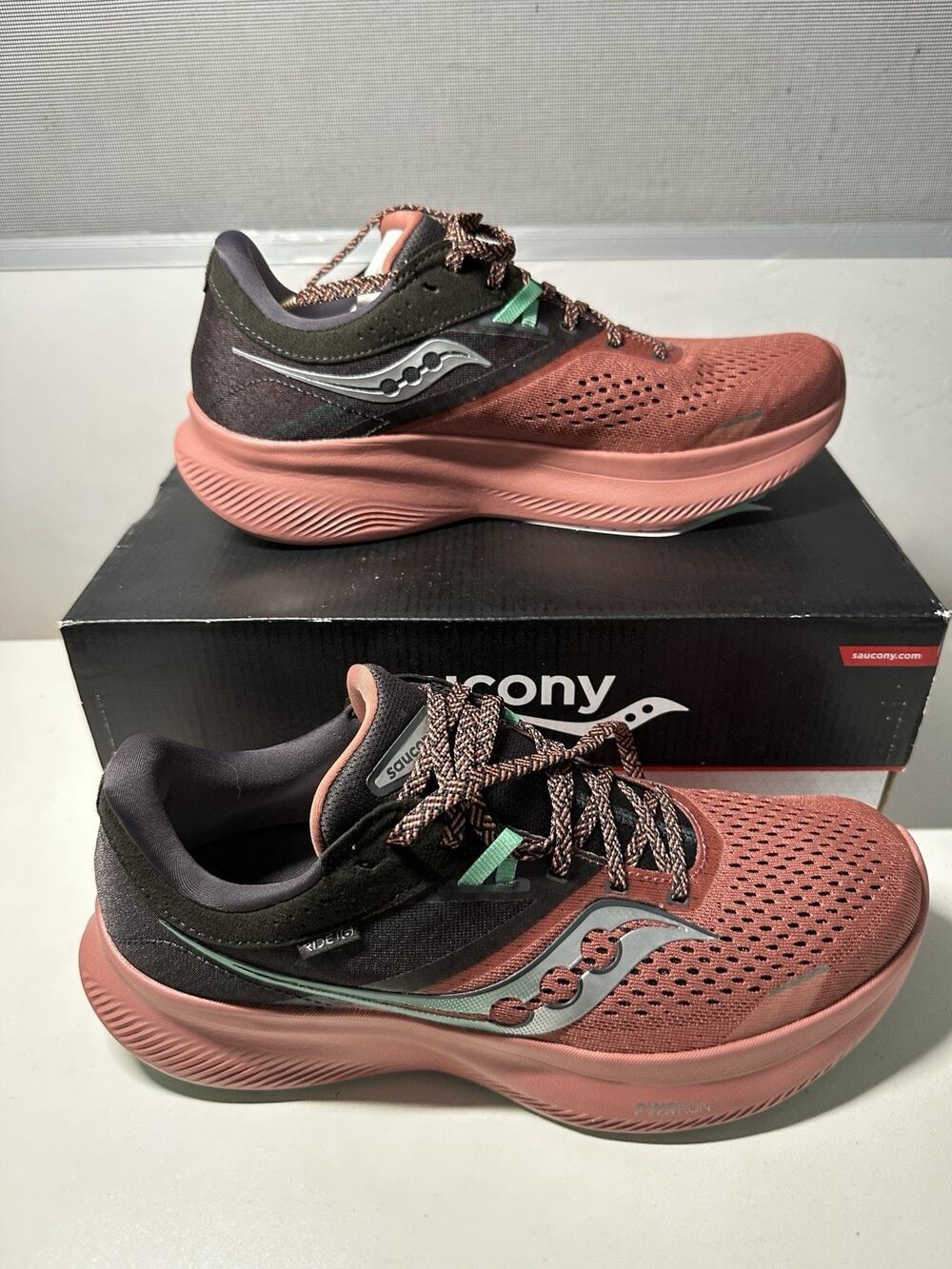 Saucony Women's Ride 16 Sneaker Soot/Basalt Sz 9.5